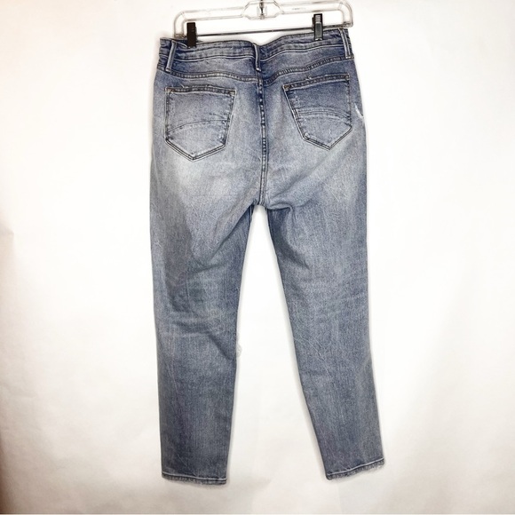 Driftwood | Distressed Straight Jeans - Picture 2 of 7